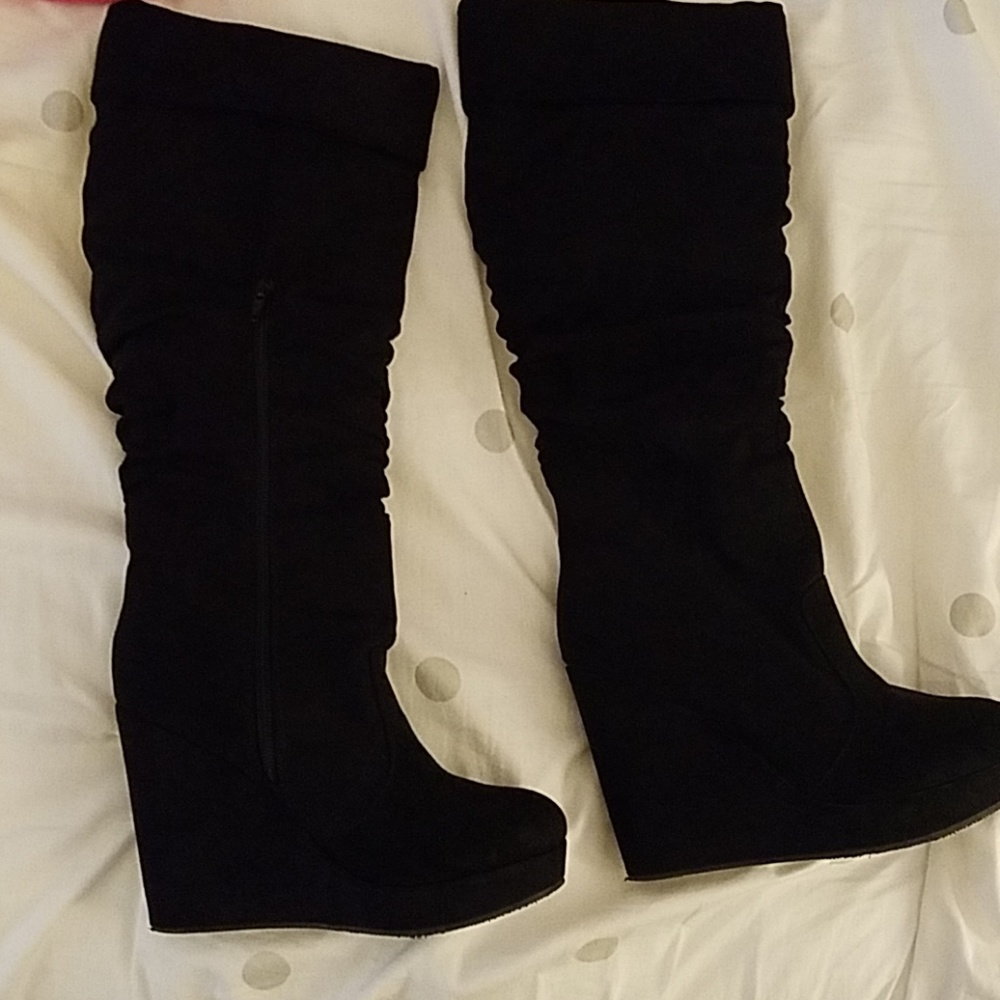 Tall suede boots